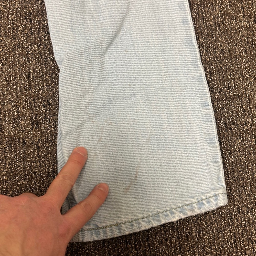 Levis Low Pro Straight Jeans Women 27 Light Wash Distressed Denim FLAWS - Picture 9 of 12